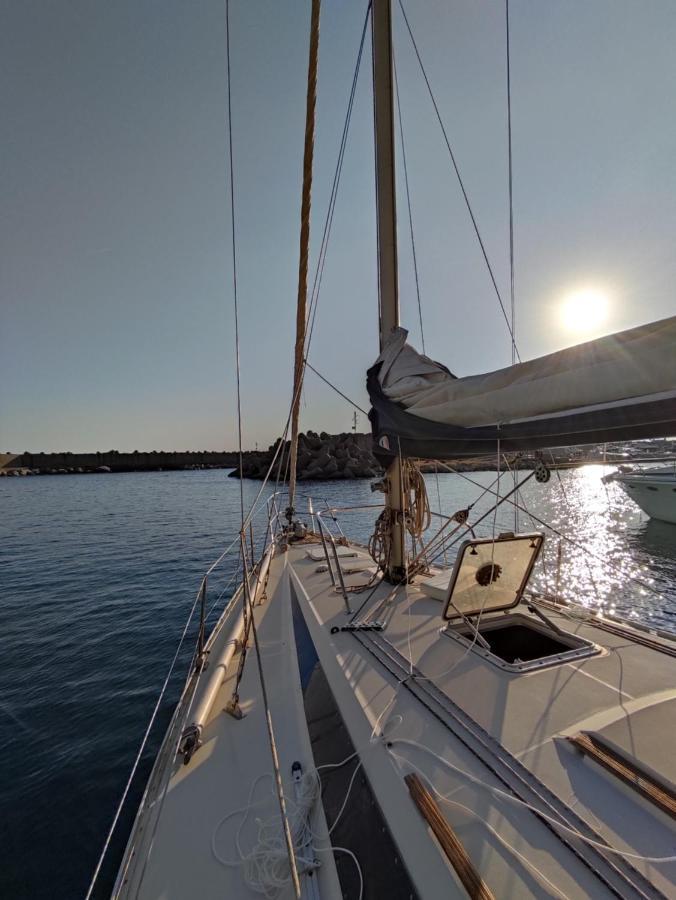 Dormire In Barca A Vela ماراتييا المظهر الخارجي الصورة